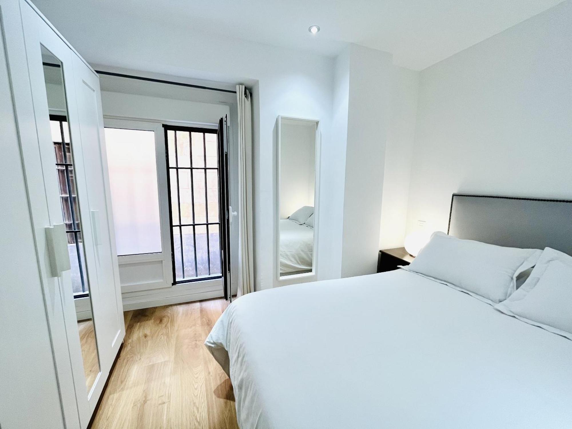 Dplace To Be - Exclusive Apartments In Historic Center Madrid Szoba fotó