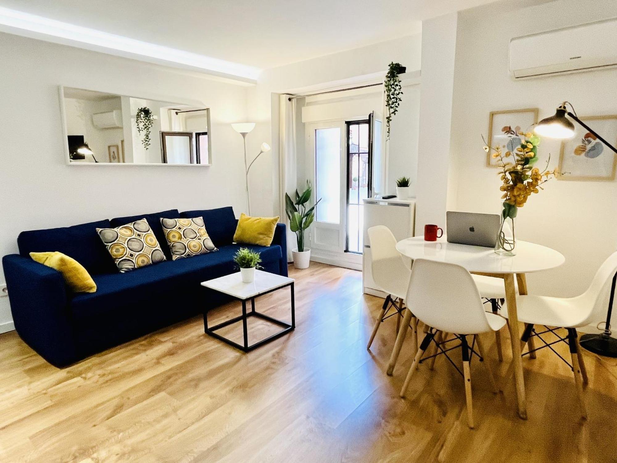Dplace To Be - Exclusive Apartments In Historic Center Madrid Szoba fotó