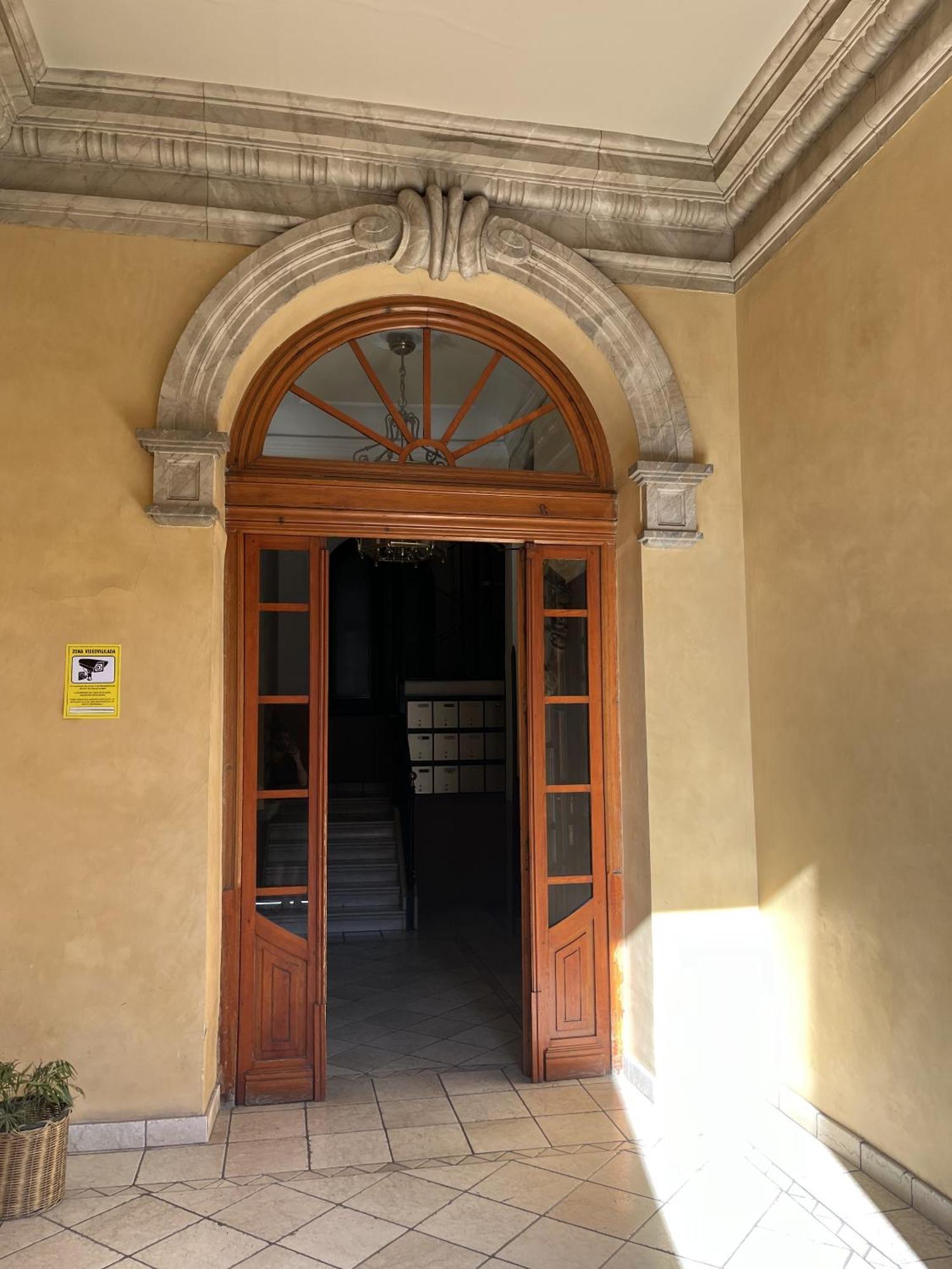 Dplace To Be - Exclusive Apartments In Historic Center Madrid Kültér fotó