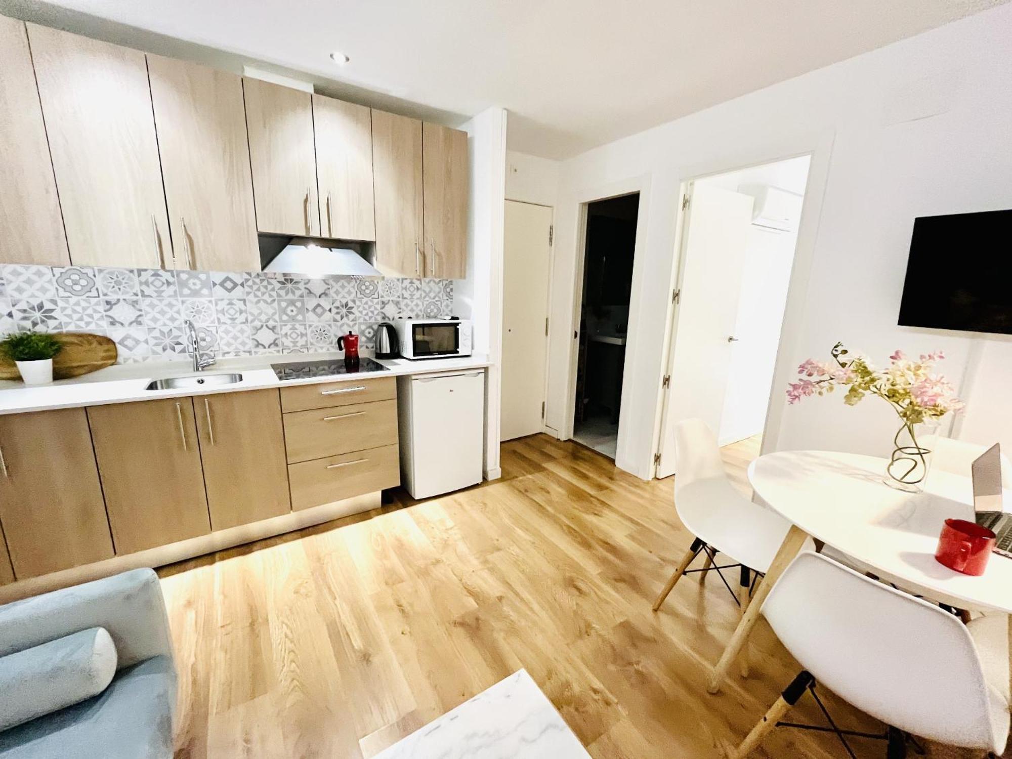 Dplace To Be - Exclusive Apartments In Historic Center Madrid Szoba fotó