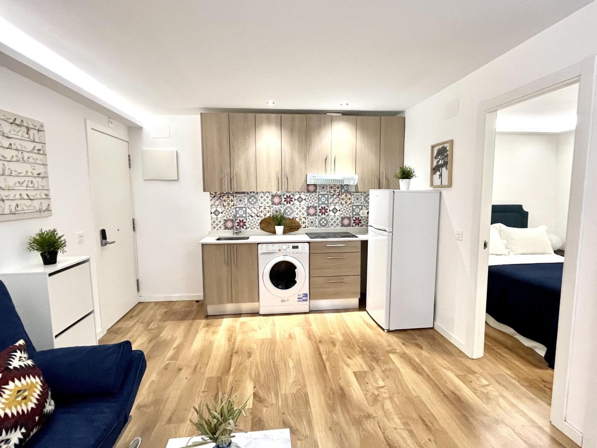 Dplace To Be - Exclusive Apartments In Historic Center Madrid Kültér fotó
